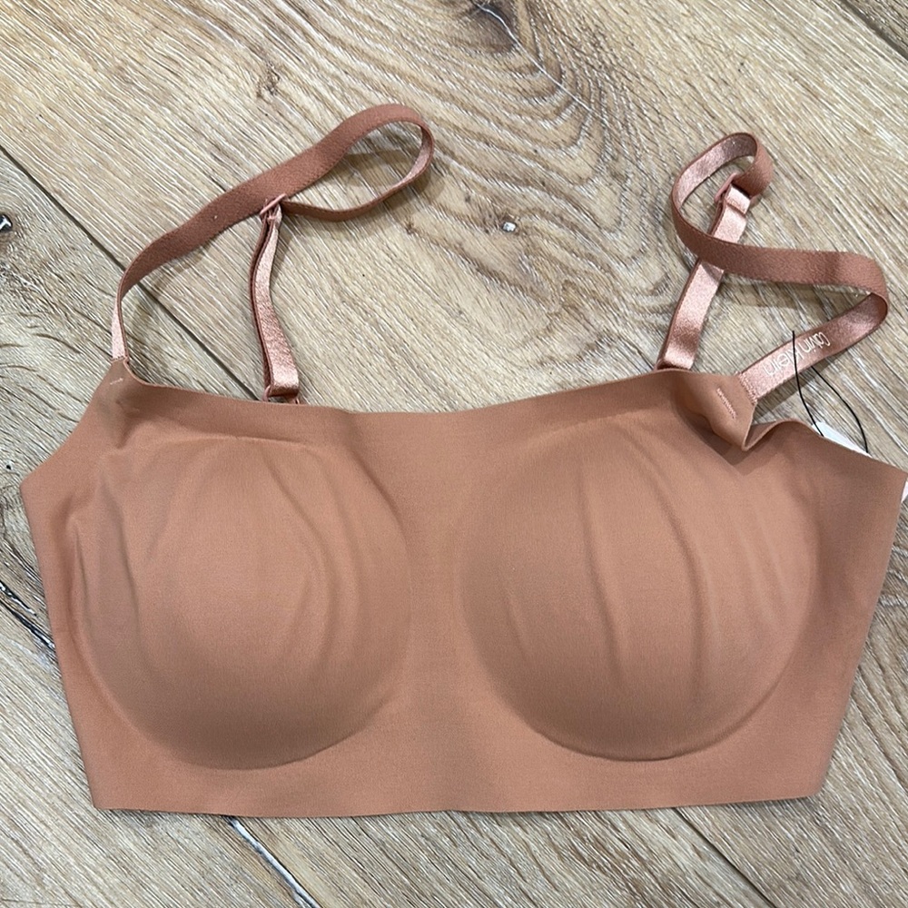 Calvin Klein Invisibles Bralette XS NWT